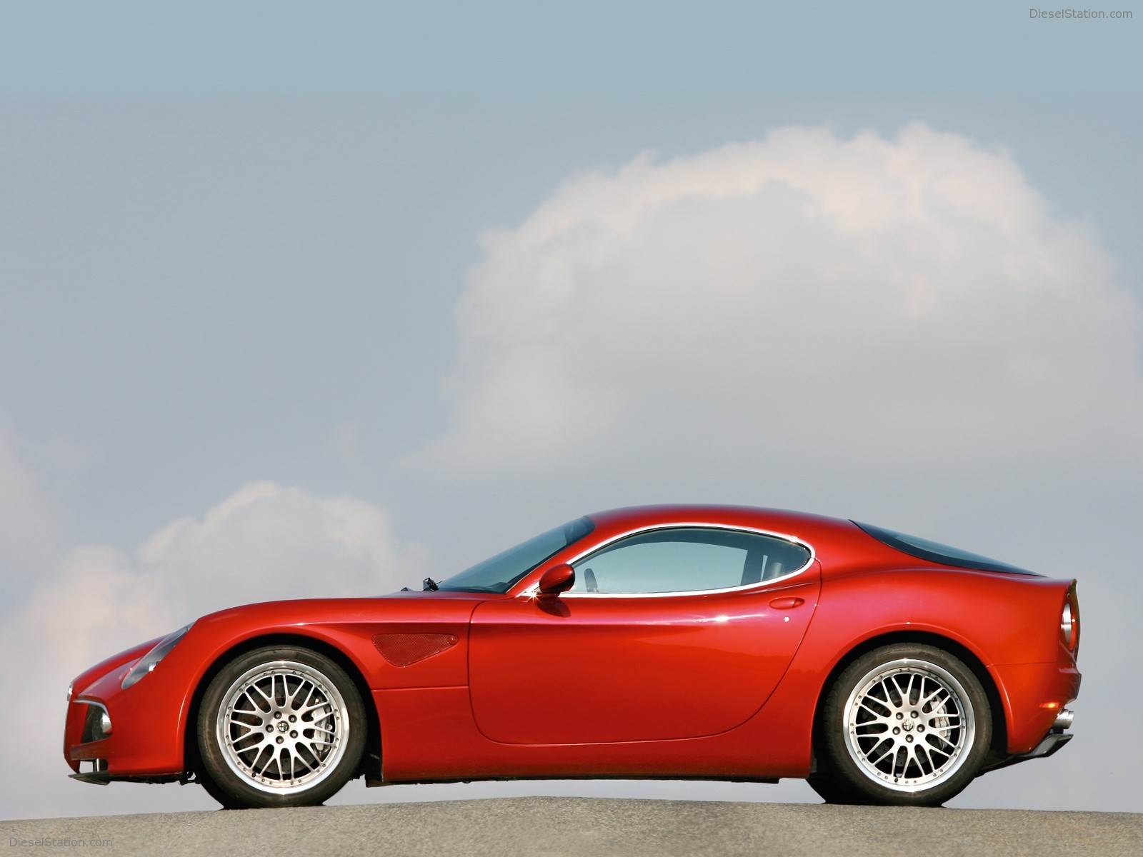 Alfa Romeo 8C Competizione